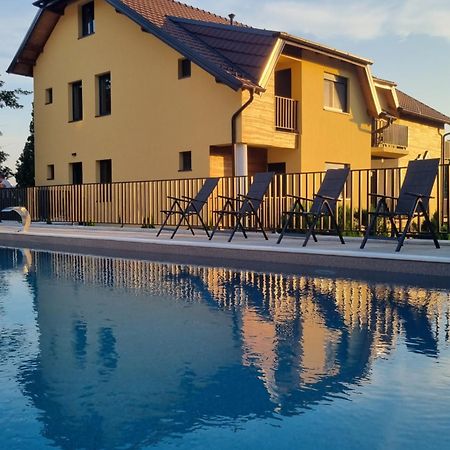 Vila K2 Vrdnik Zewnętrze zdjęcie